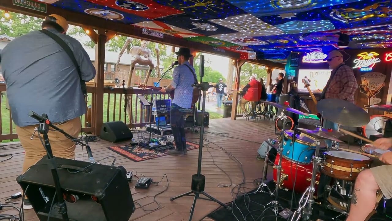 Jerry Harry Band on stage